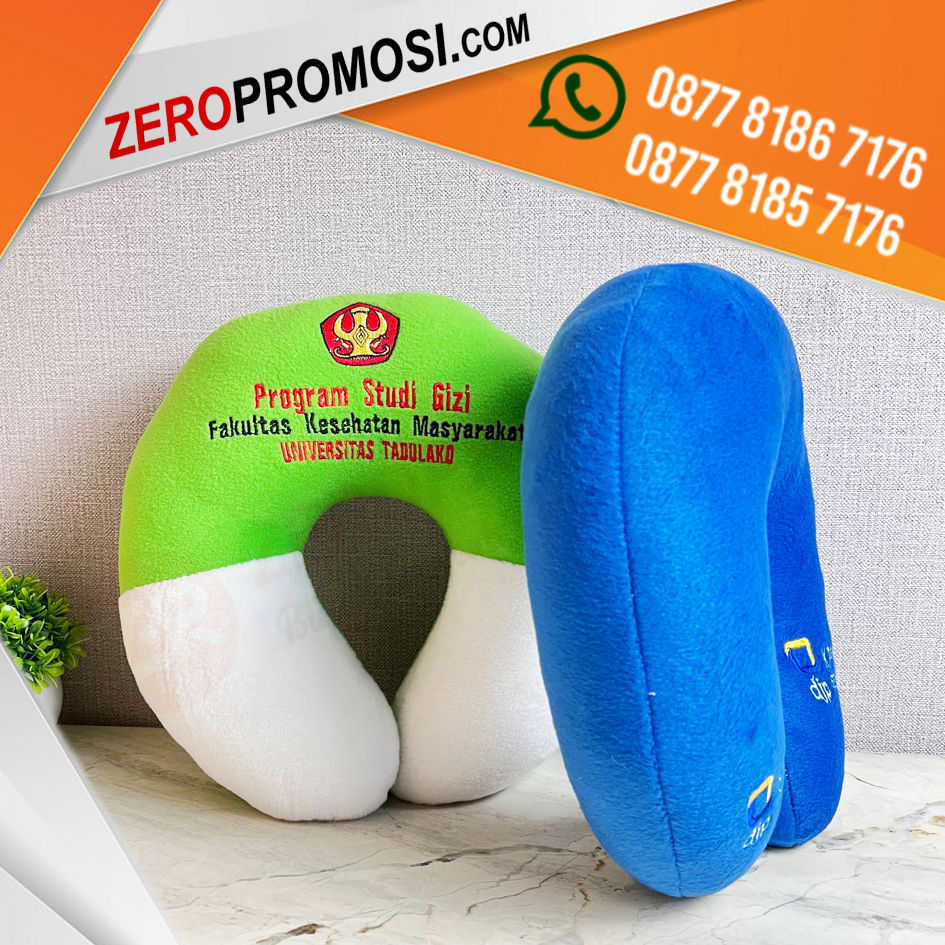 Bantal leher custom request logo promosi brand souvenir