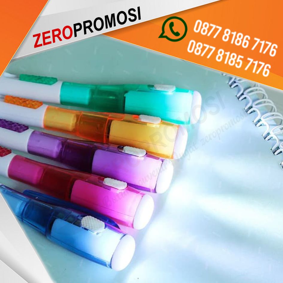Souvenir Natal Pulpen Senter LED Sablon Christmas