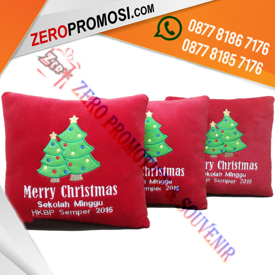 Hadiah Istimewa Souvenir Bantal Kotak Natal dengan Bordir Logo Unik