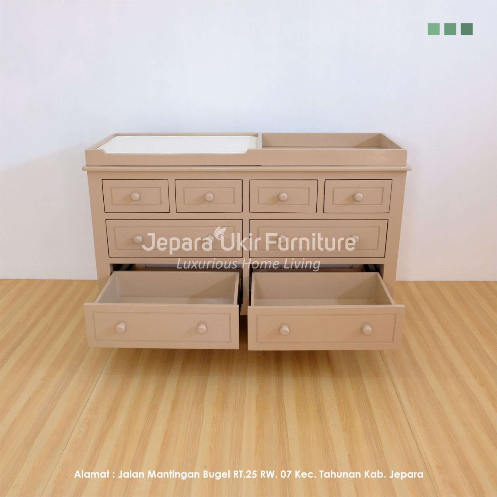 Lemari baju bayi cat  duco, Baby tafel minimalis, Meja ganti popok,