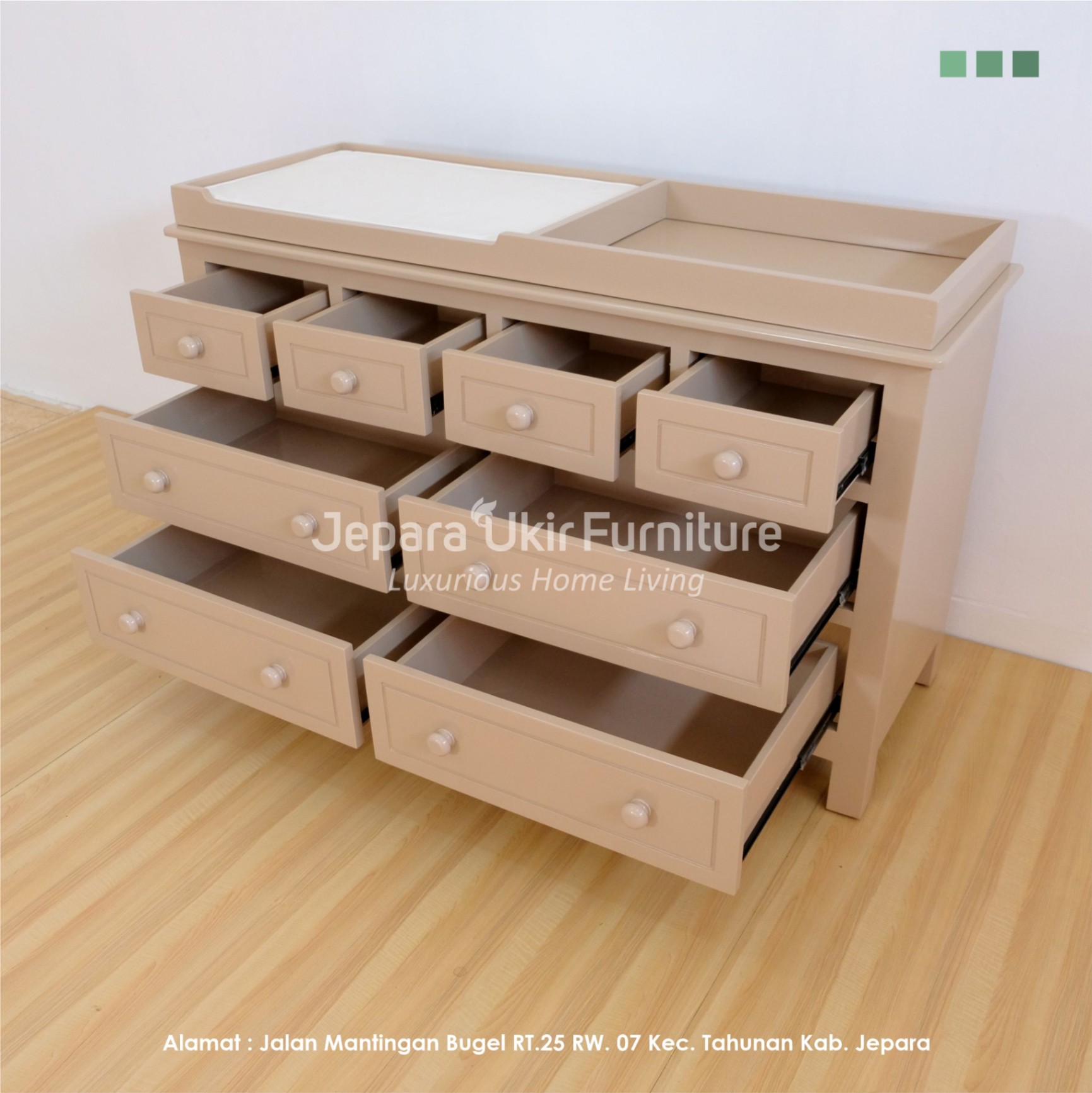Lemari baju bayi cat  duco, Baby tafel minimalis, Meja ganti popok,