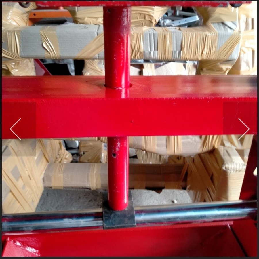 Mesin Press Velg, Arm, Shock dan Segitiga Motor 30 Ton