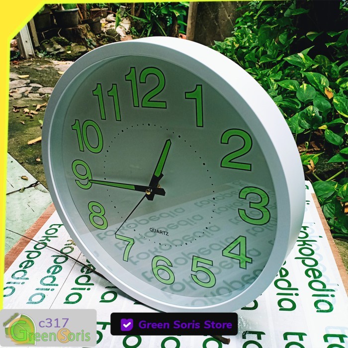 Jam Dinding Bulat Silent Movement Quartz Creative Design Model Modern