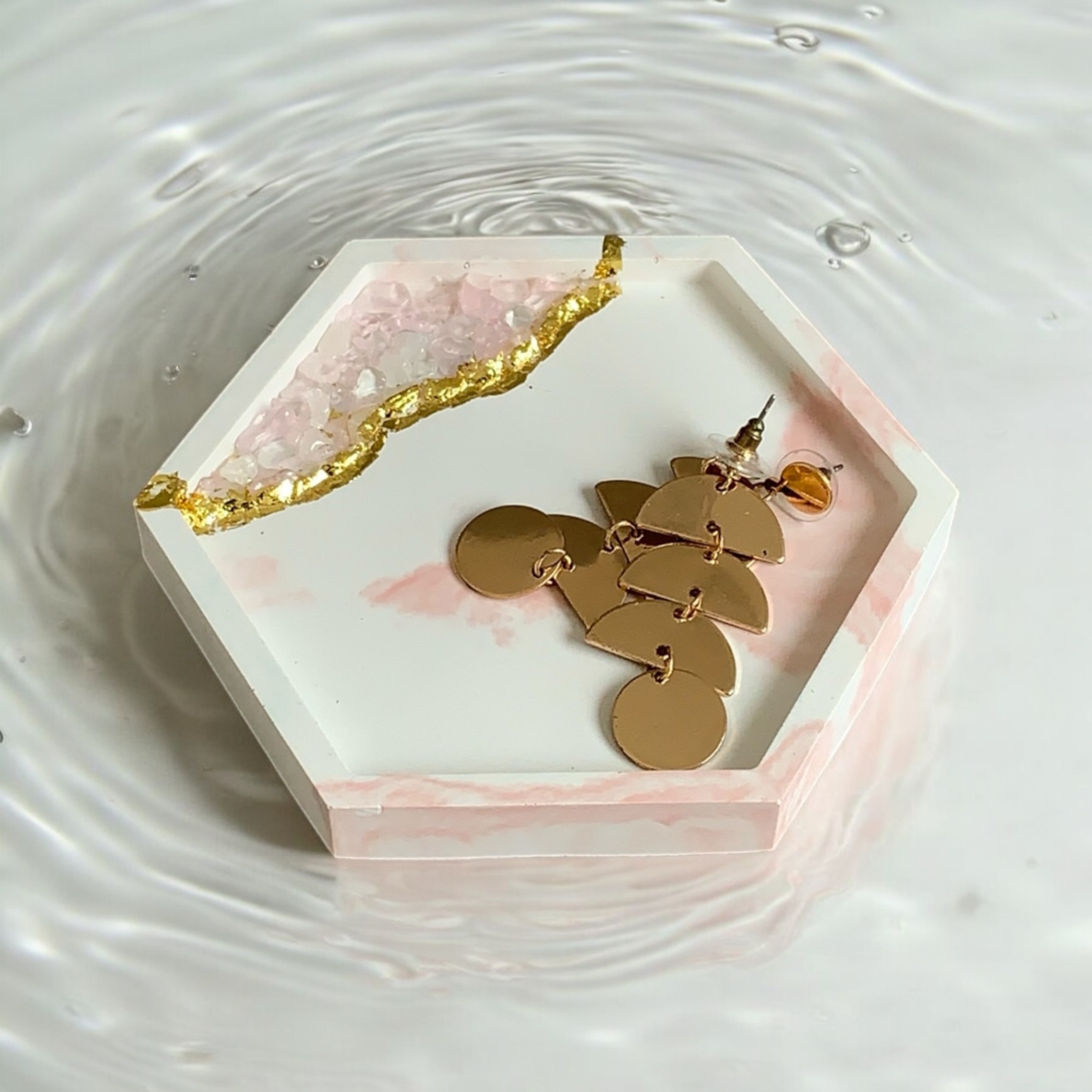 Tempat Perhiasan Elegan Hexa Tray Rose Quartz Crystal Gemstone