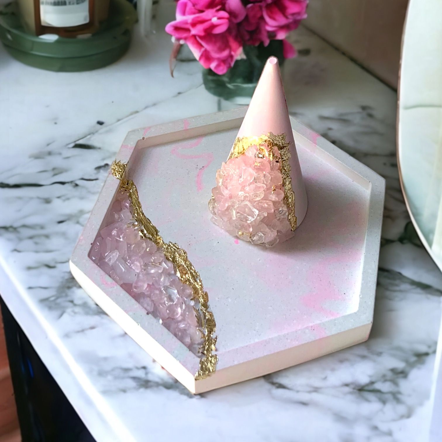Tempat Perhiasan Elegan Hexa Tray Rose Quartz Crystal Gemstone