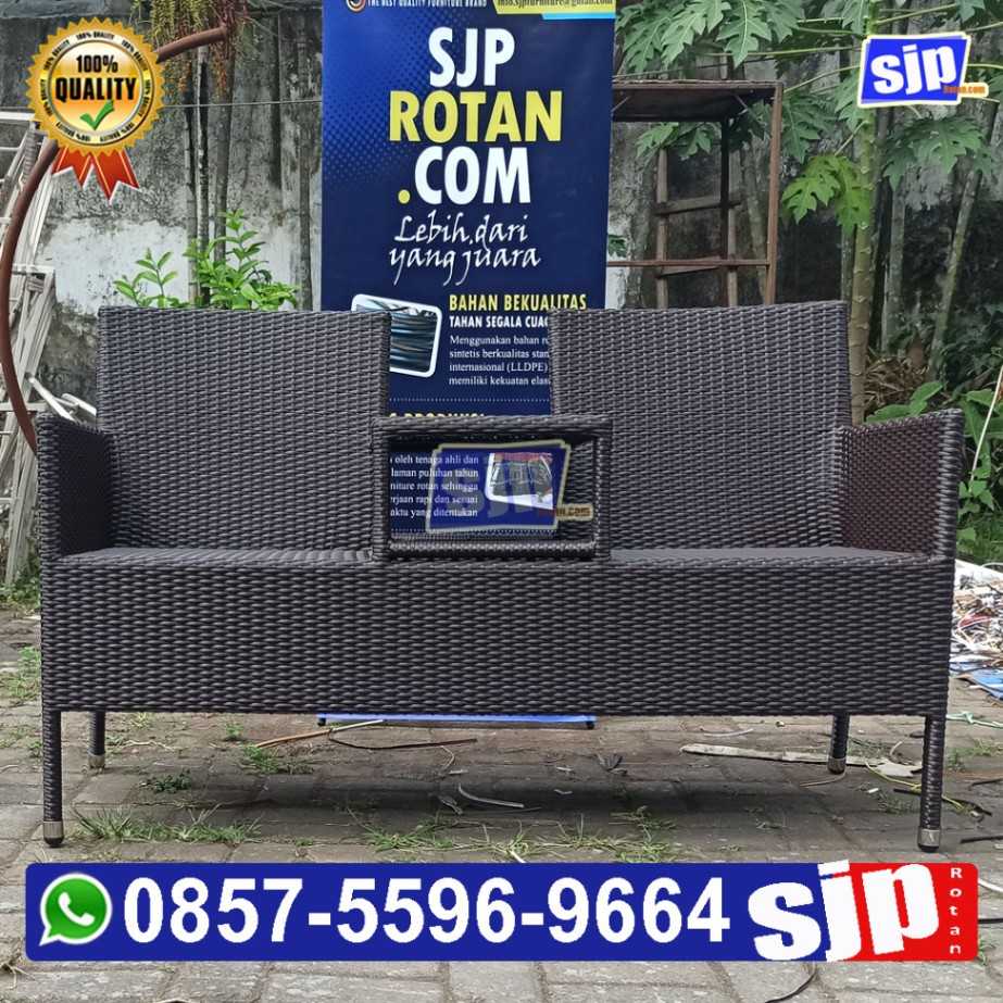 kursi terasrotan sintetis model terbaru