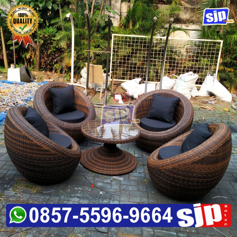 sofa bulat  rotan sintetis