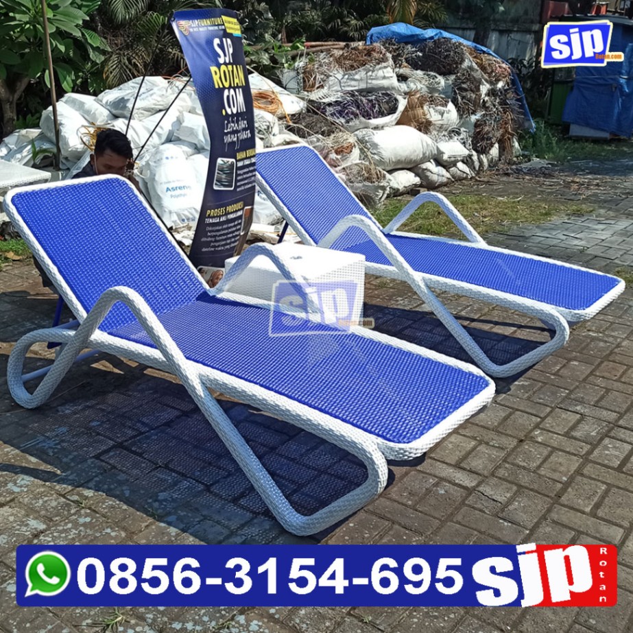 Sun Lounger / Lounge Chair / Sunbed Pool / Kursi kolam renang rotan