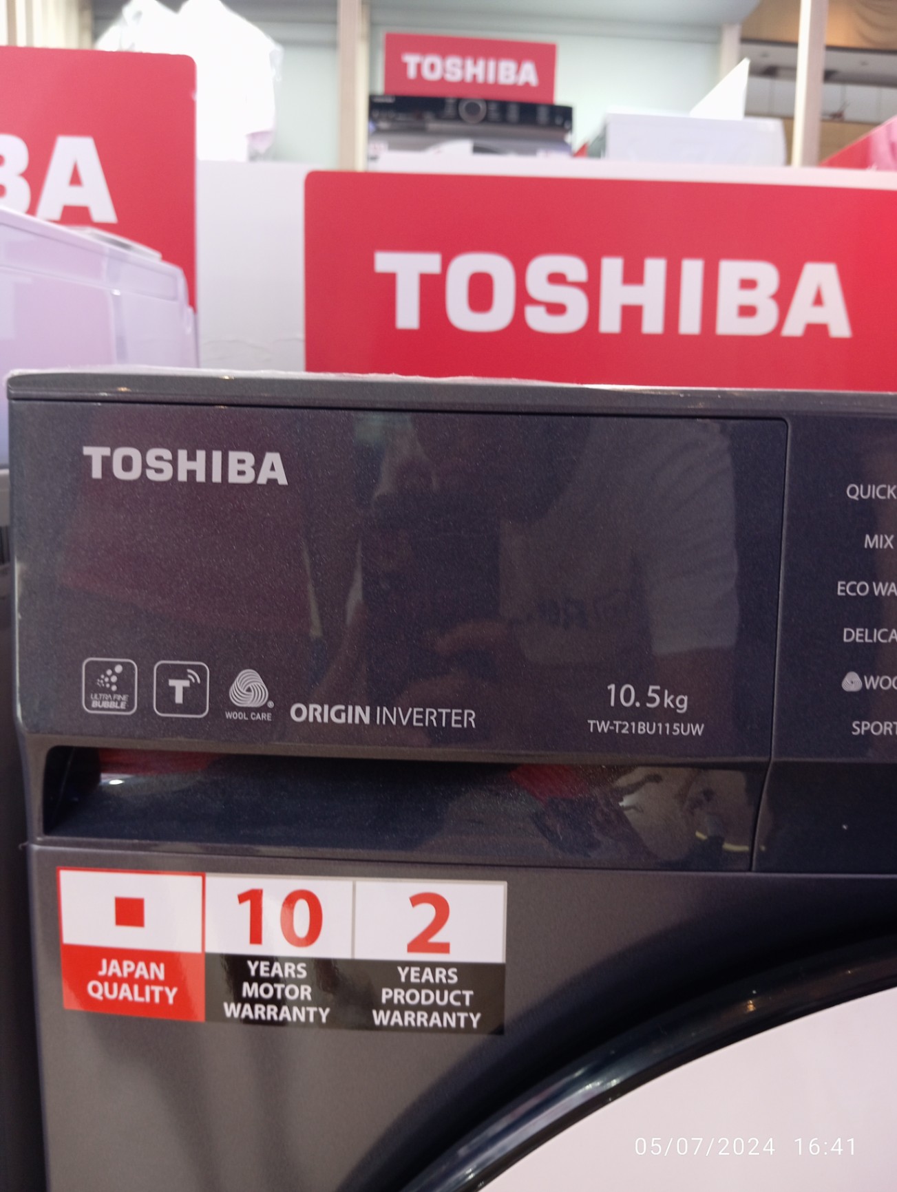 TW-T21BU115UW Mesin Cuci Front Loading Inverter 10,5 KG