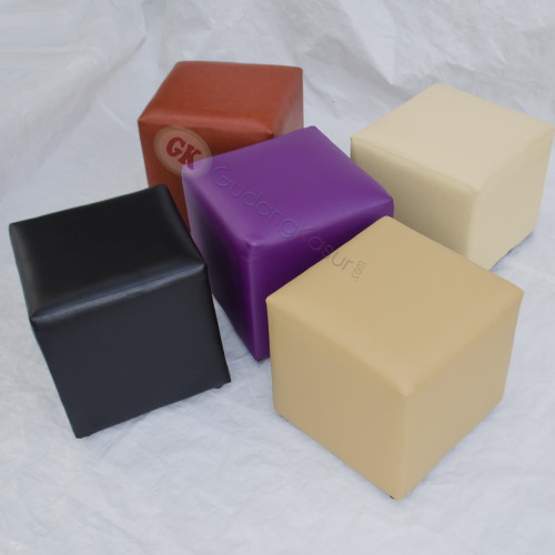 JTR Sofa Puff