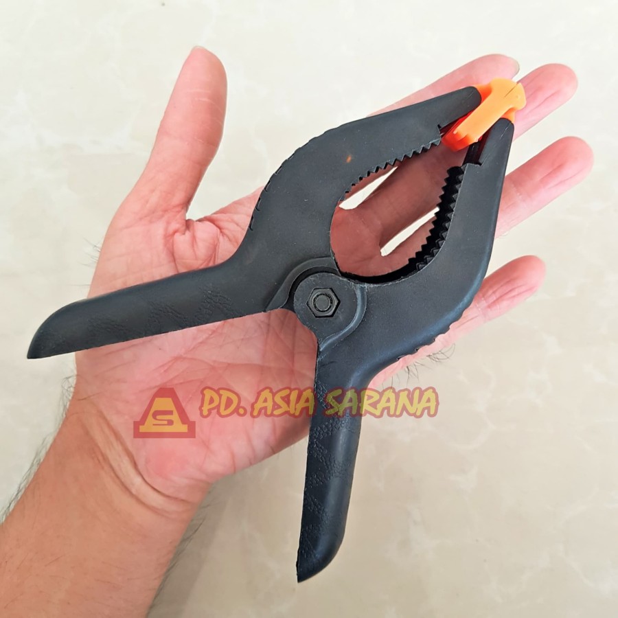 [15cm] Nylon Spring Clamp Multifungsi / Penjepit Klem Catok Kayu 6"