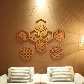 Hiasan dinding Kayu aesthetic motif hexagon monstera walldecor pajangan rumah aesthetic hiasan dinding ruang tamu hiasan dinding
