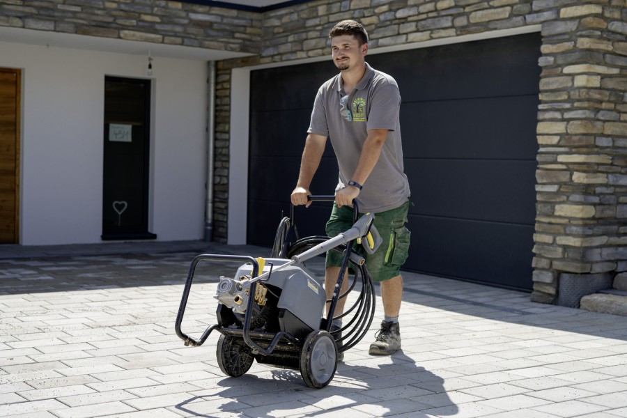Karcher HD 9/20-4 M Classic Cold Water High Pressure Cleaners