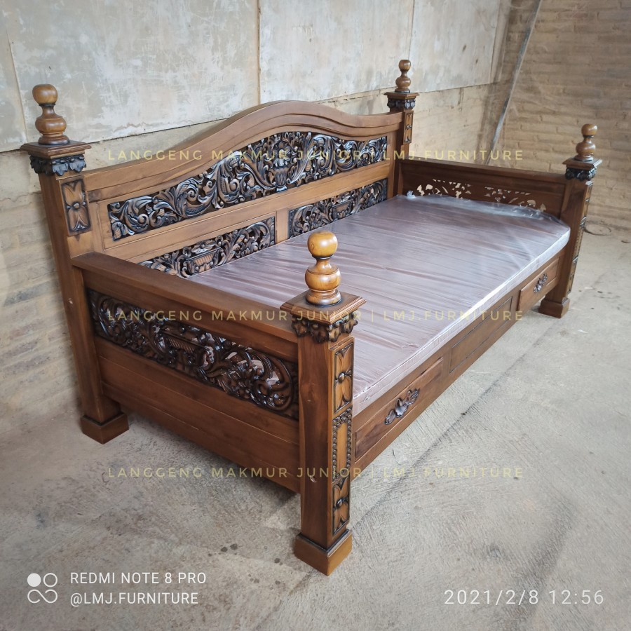 Bangku teras carved daybed bale bale ukir rahwana jati jepara