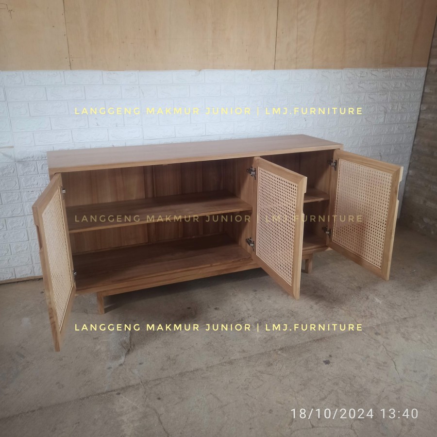 bufet credenza sideboard lemari penyimpanan minimalis 3 pintu rotan ja