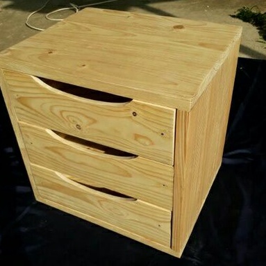 Lemari laci mini