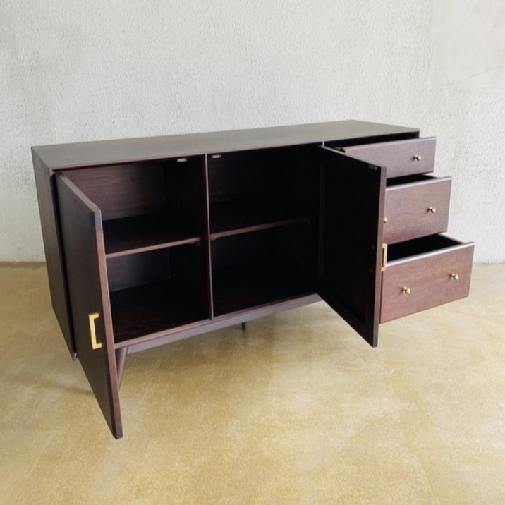 Meja tv minimalis duco