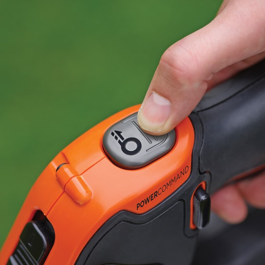 Black + Decker 18V Powercommand String Trimmer, 28CM Swath, 2Ah STC182