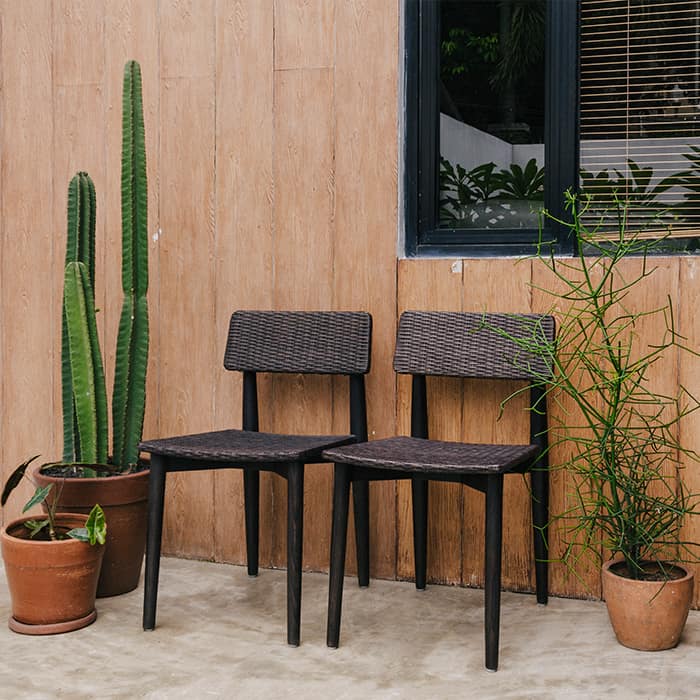Clara Dining Chair (Peel Black Satin)