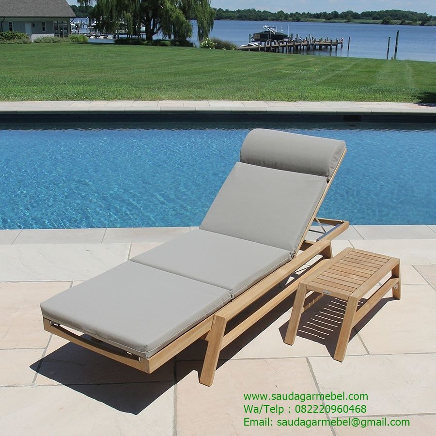 Kursi Kolam Renang, Jual Kursi Taman Model Outdoor Murah