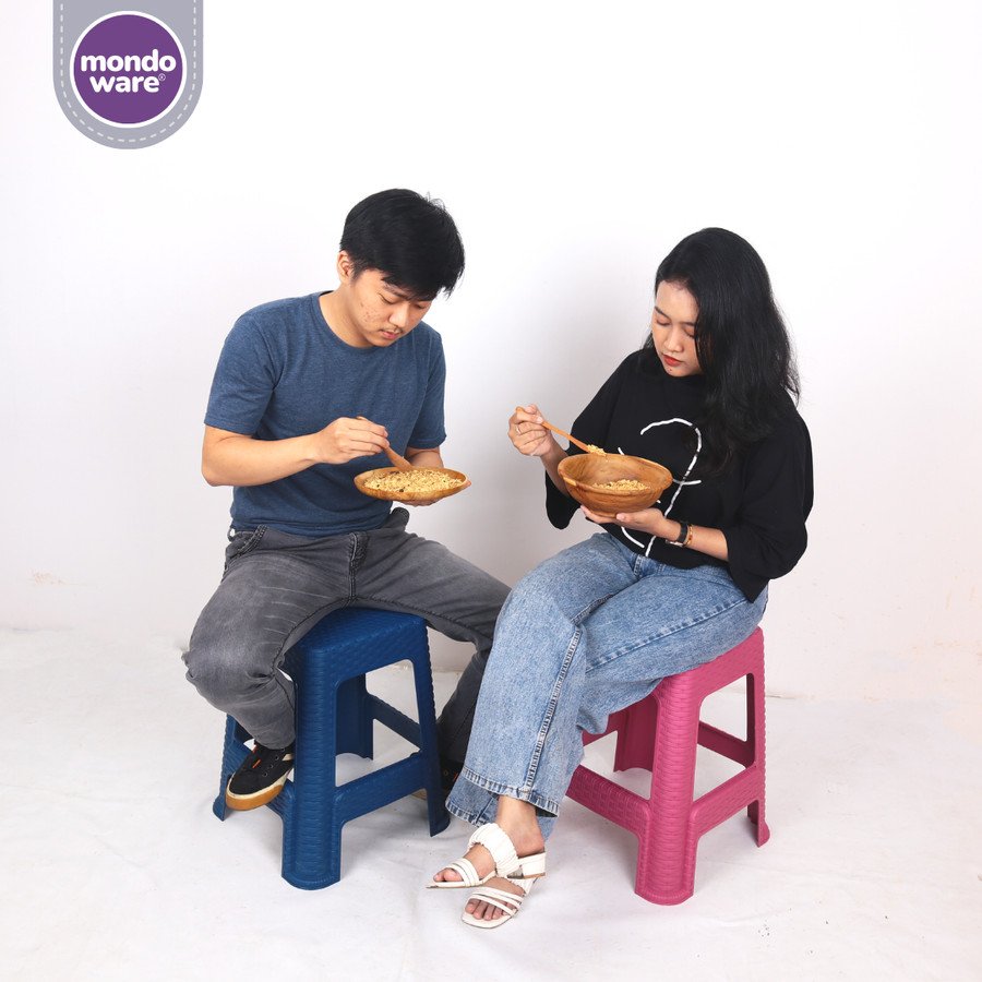Kursi Bakso Rotan Kokoh - Barbara Chair - Mondoware Plastik BR1 - Pink