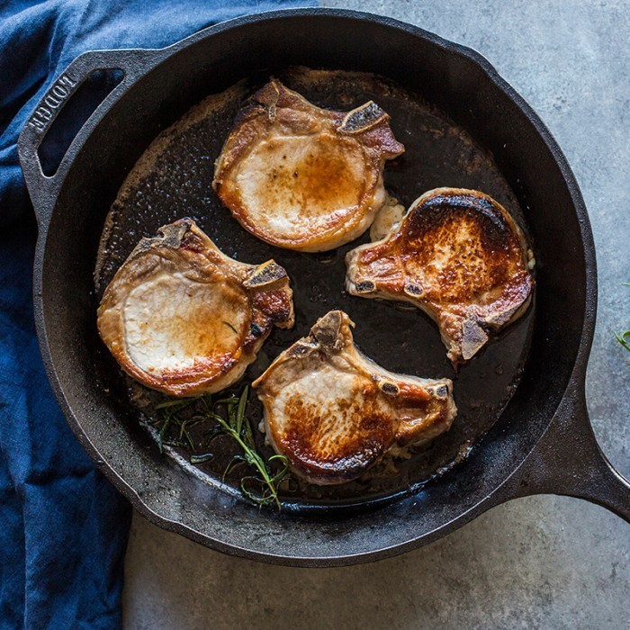 Lodge Cast Iron 12 Inch Skillet - L10SK3