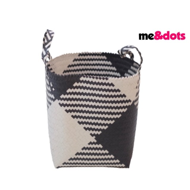 me&dots - Keranjang Anyaman Plastik