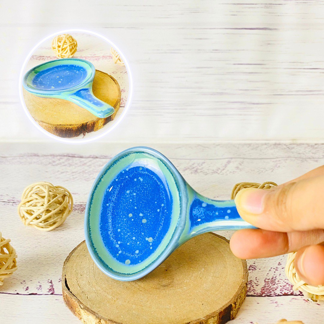 MAHI Porcelain Spoon Mat | Piring Sendok | Piring Sumpit