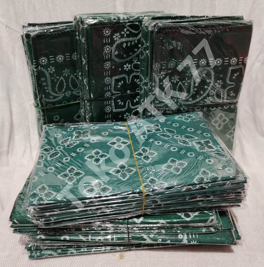 Slayer Syal Sapu Tangan Besar Kain Masker Penutup Batik Hijau Tua