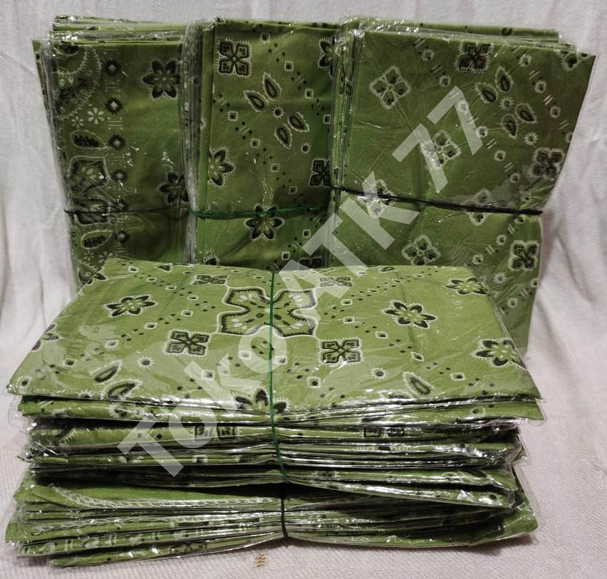 Slayer Syal Sapu Tangan Besar Kain Masker Penutup Batik Hijau Muda