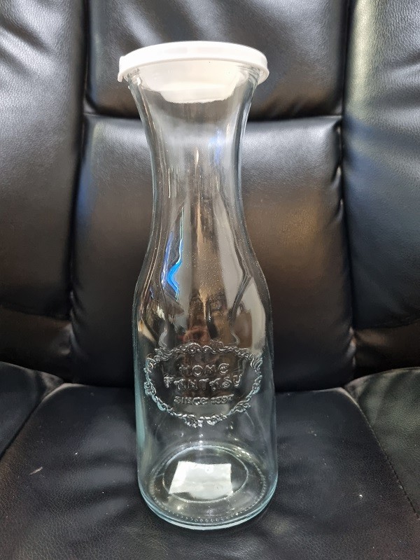 Carafe 1000ml/ Pitcher 1 Lt body Polos plus tutup Plastik/Vas Decanter