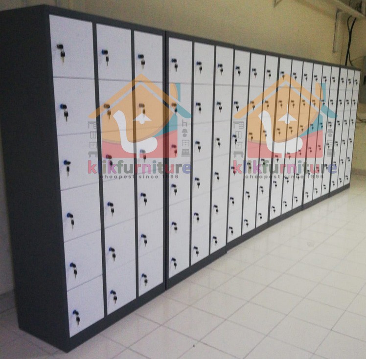 TERMURAH Lemari Besi Import Loker Besi 18 Pintu AKL18