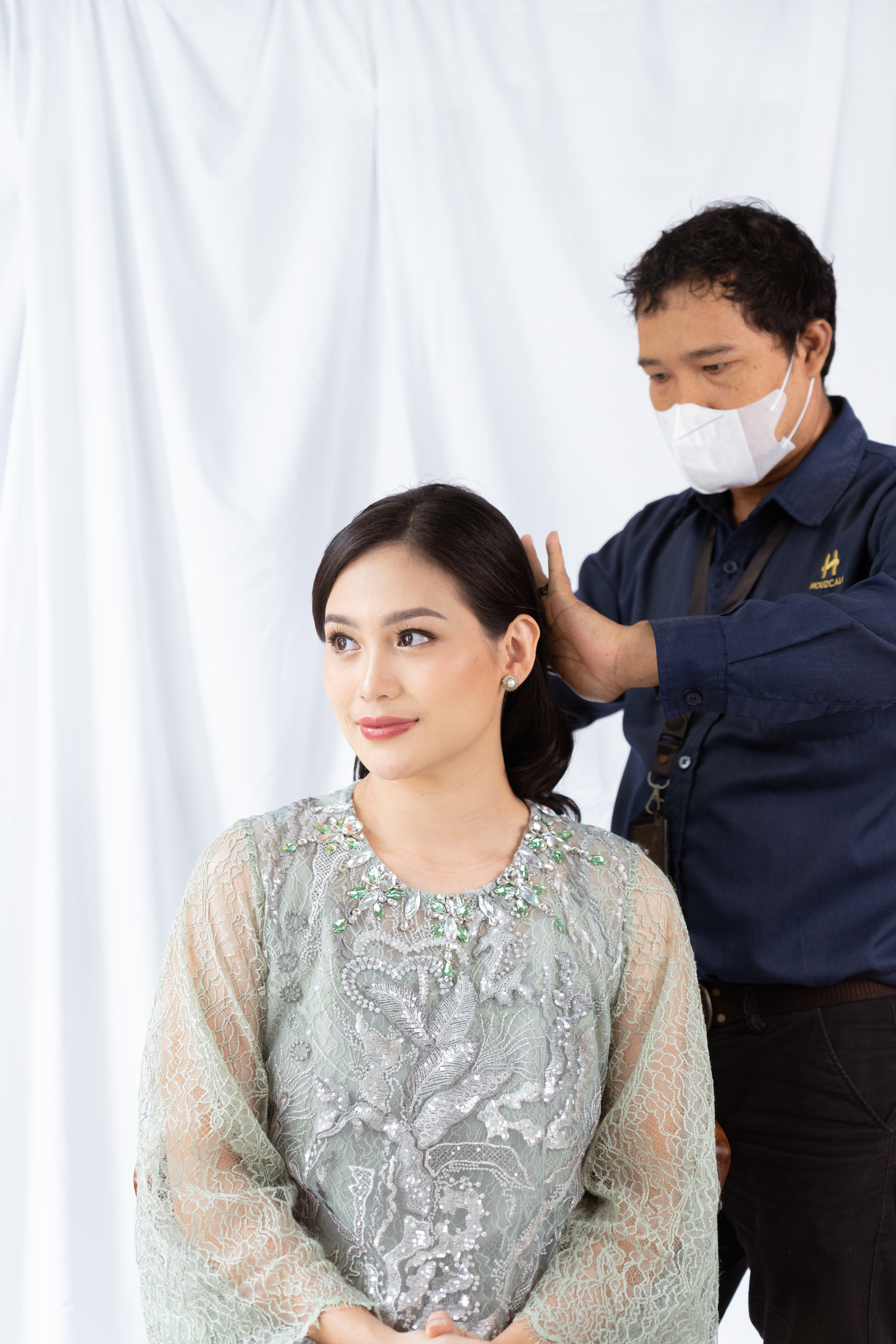 Voucher Houzcall Half Updo