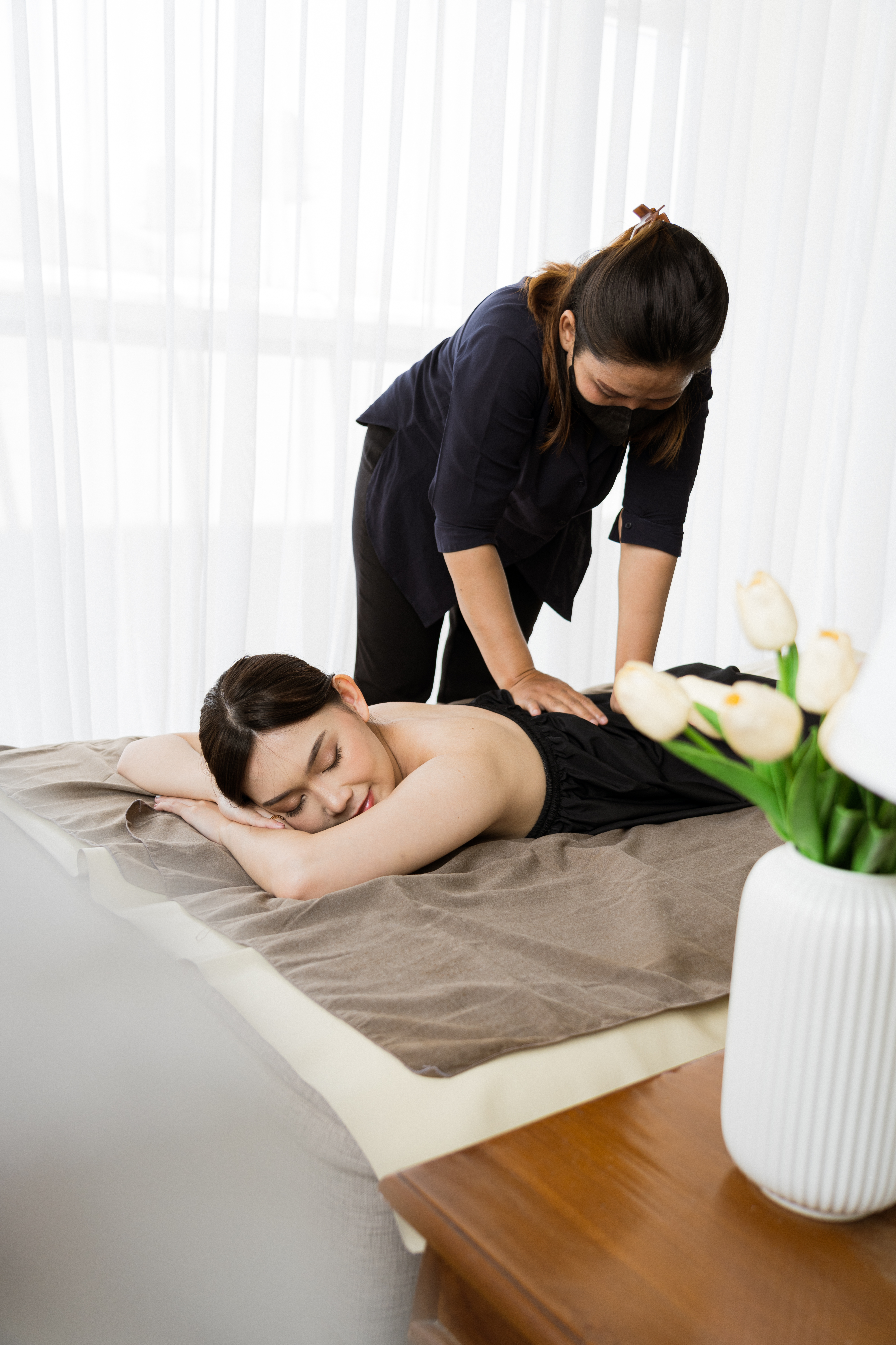 Voucher Houzcall 90' Men's/Women's Body Massage