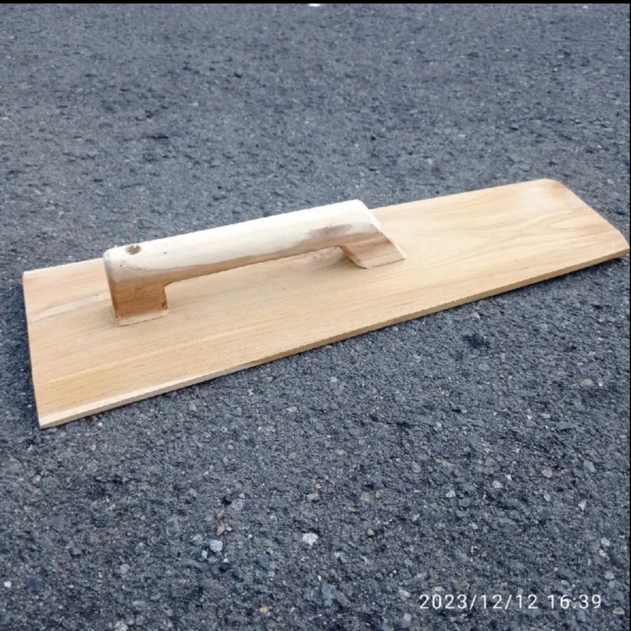 Plesteran Kayu jati asli raskam acian 35 cm dan 45 cm sudu trowel