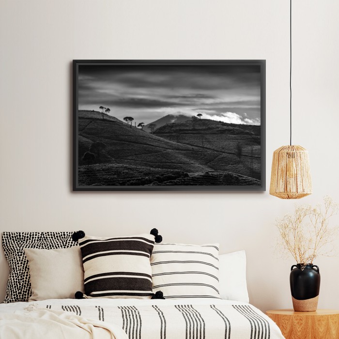 Lukisan Dinding -Twinnie -Kanvas-Frame Hitam 40x60