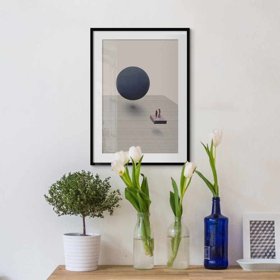 Lukisan Dinding -Our Own World- Matte -Frame Hitam 20x30