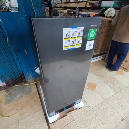 Freezer 6 Rak SHARP FJ-M186A-HS