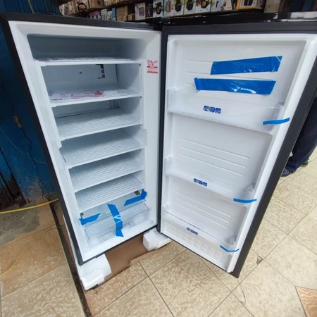 Freezer 6 Rak SHARP FJ-M186A-HS