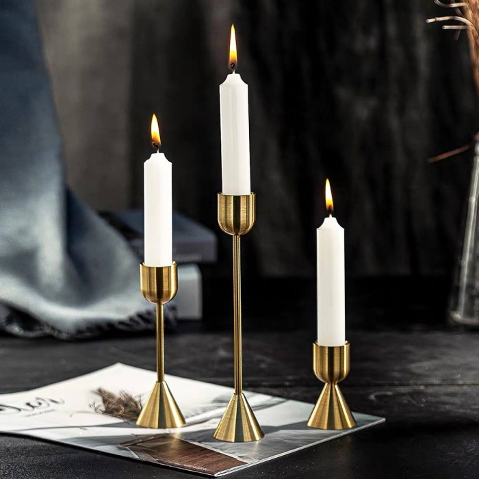 Filiano Candle Holder Set