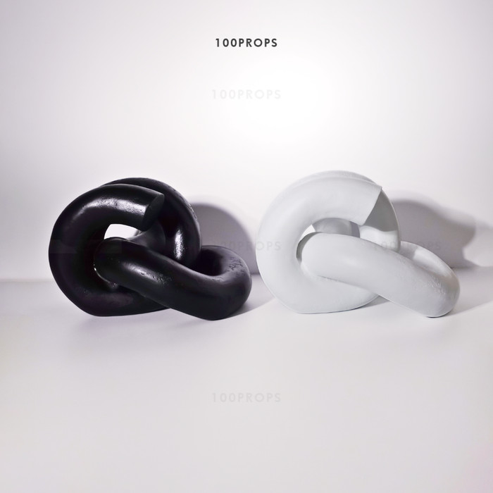 Knot Figurine