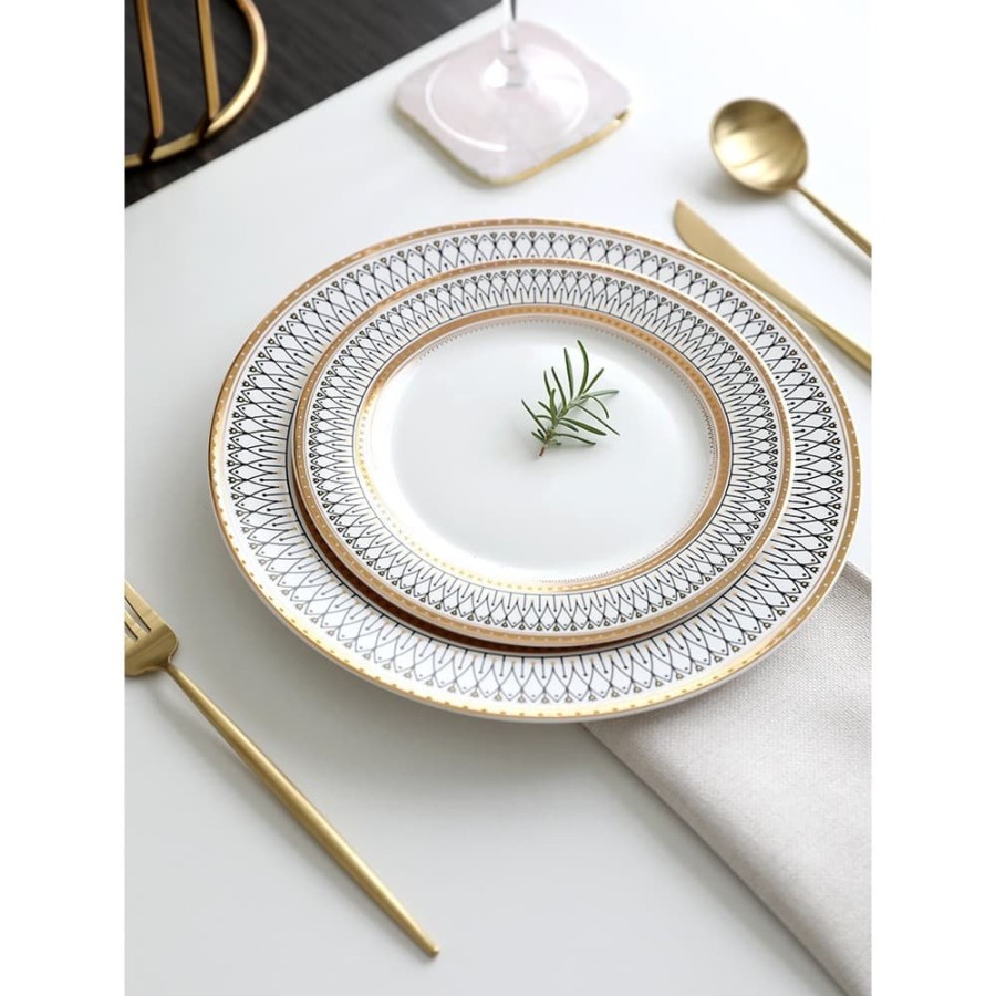 Fine Dining European Set / Dinner set with gold rim/ Set Piring