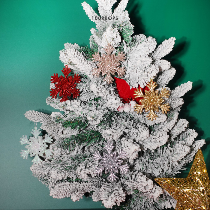 Olwen Snow christmas decoration