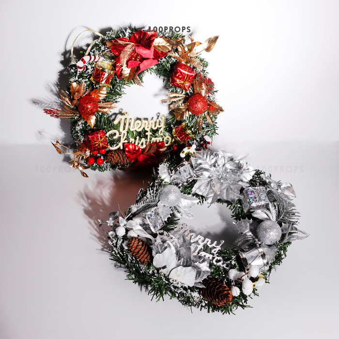 Merry Christmas Wreath Decoration