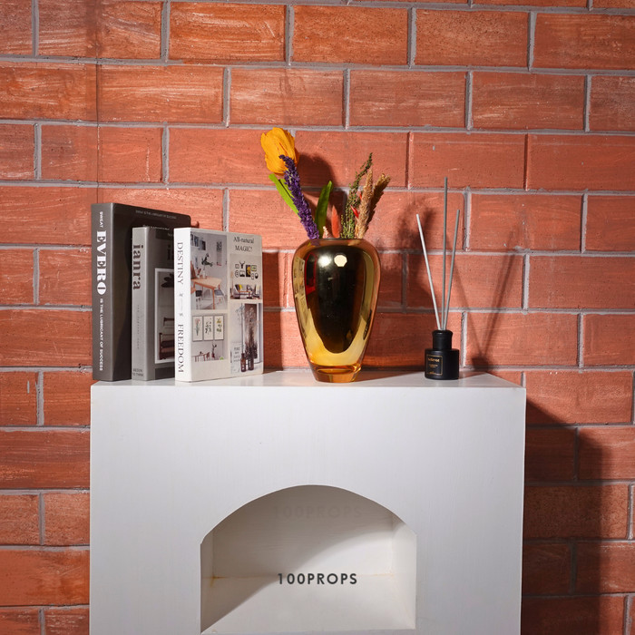 Mirja Vase
