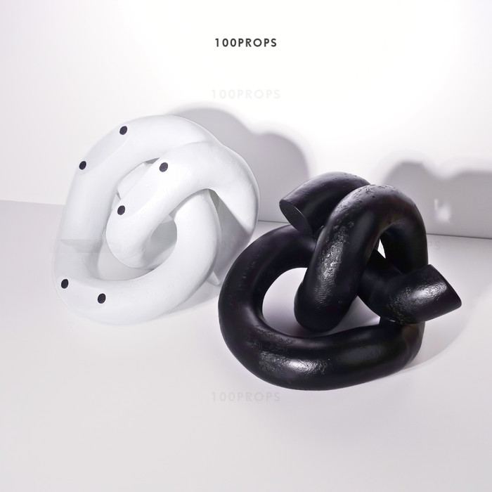 Knot Figurine
