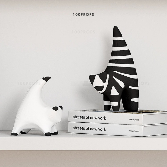 Fritz Cat Figurine Statue - Black White