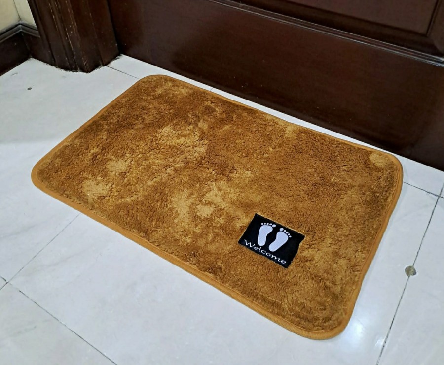 Keset Kamar Mandi Anti Selip Polos Meresap Lembut