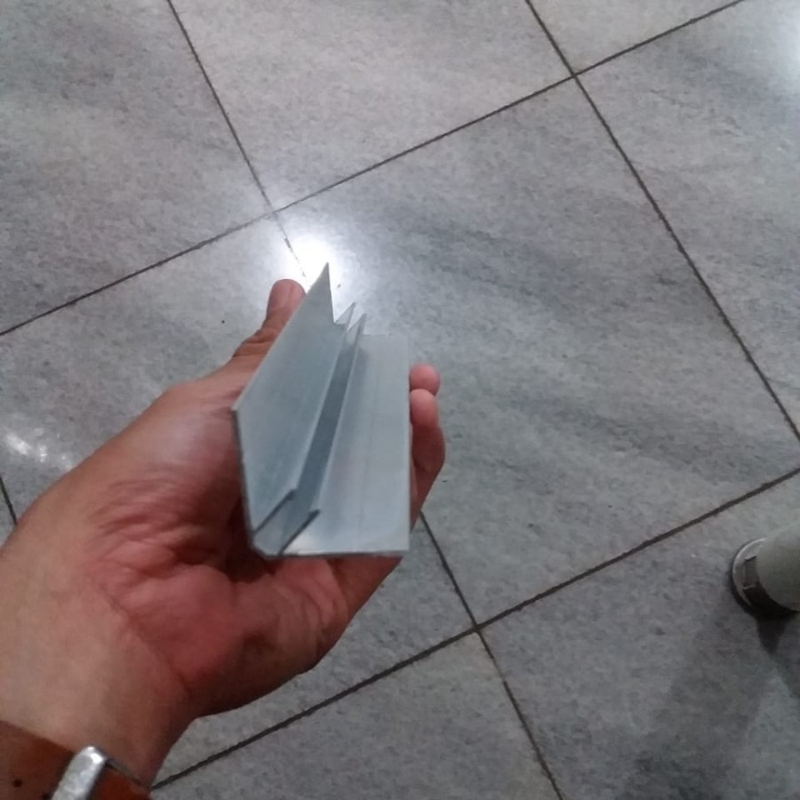 U channel sandwich Panel 30x75x30mm INSULATECH
