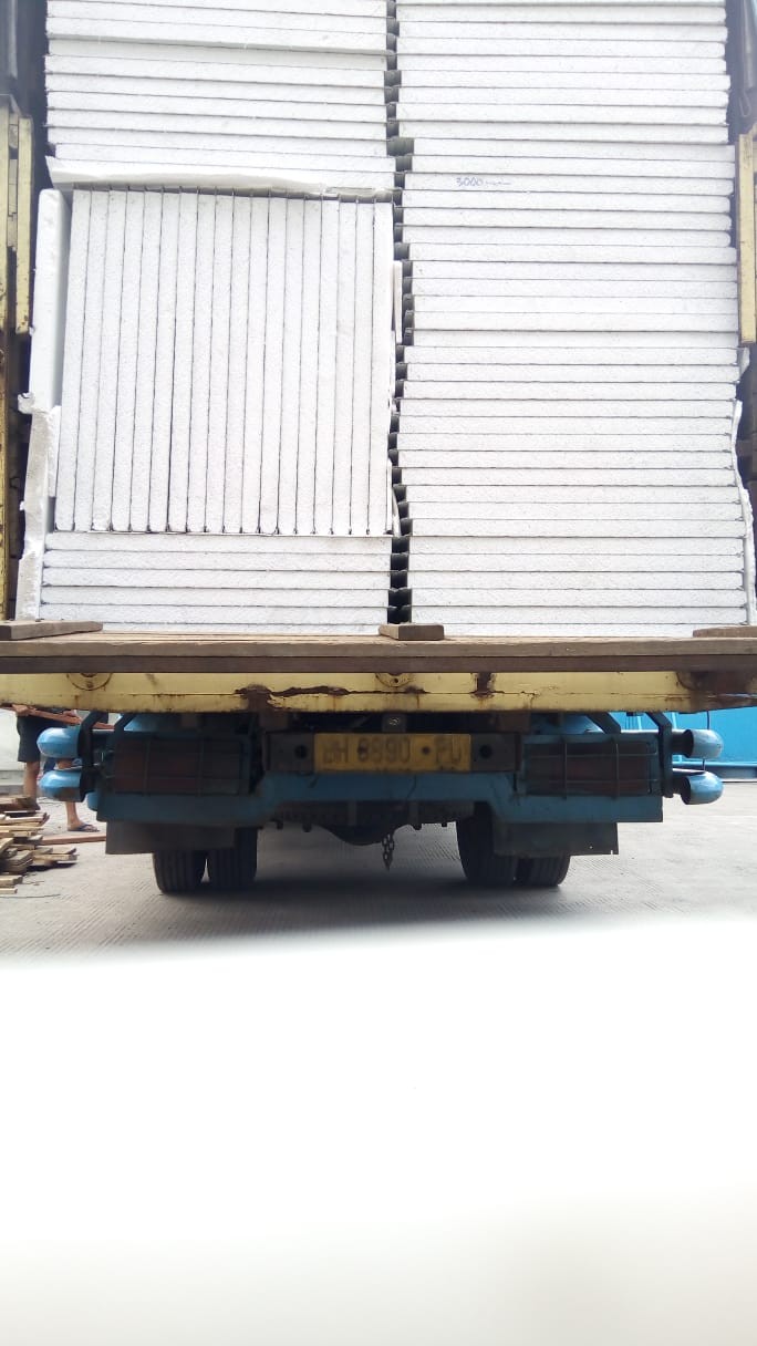 Sandwich Panel EPS 100 cm tebal 5cm INSULATECH